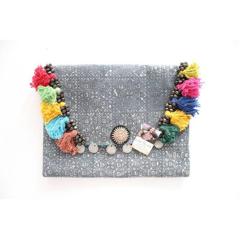 Amazing Chic Clutch  - The Frida Chic Collection