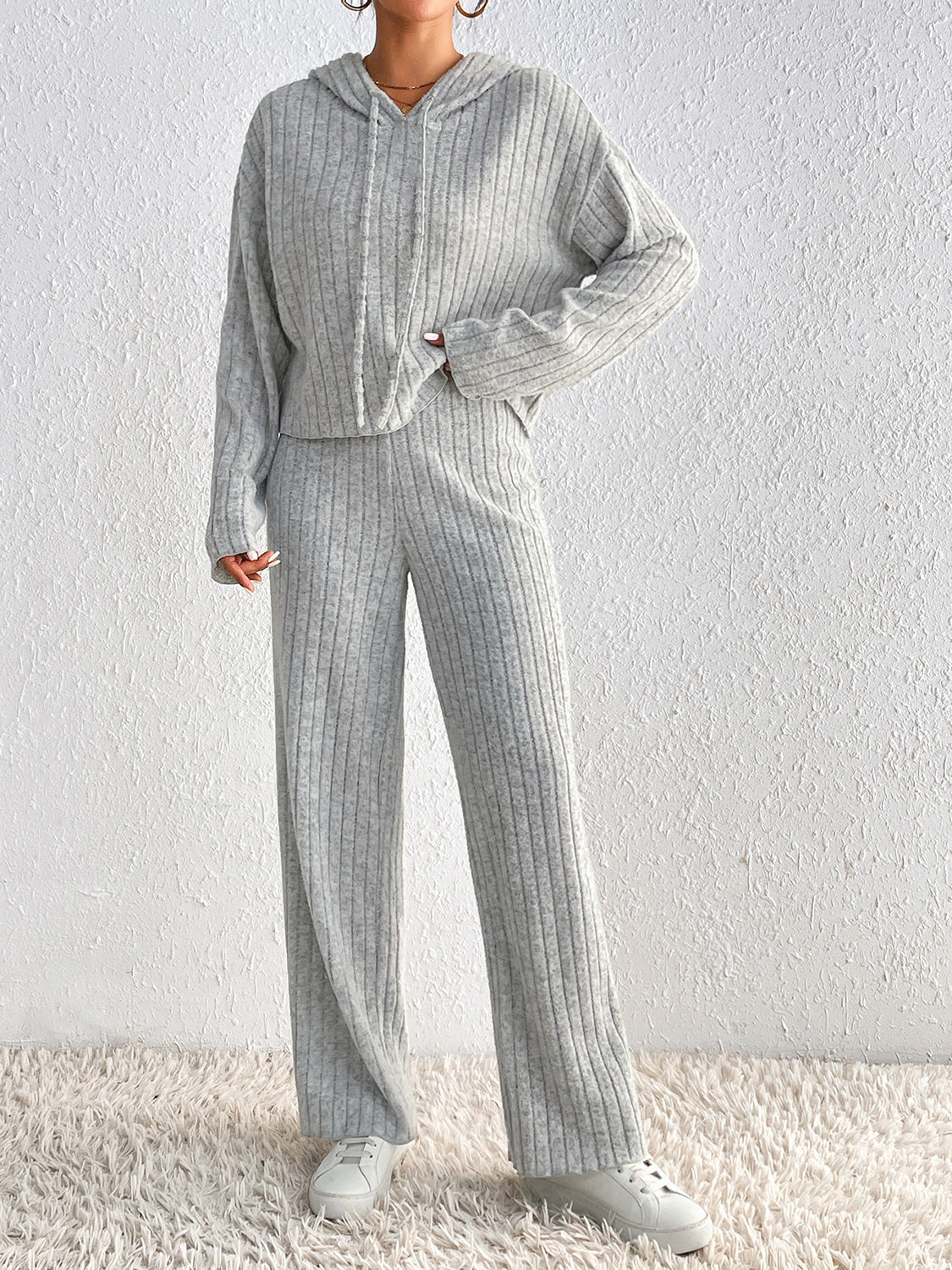 Serenova Set — The Soft Glam Escape Edit