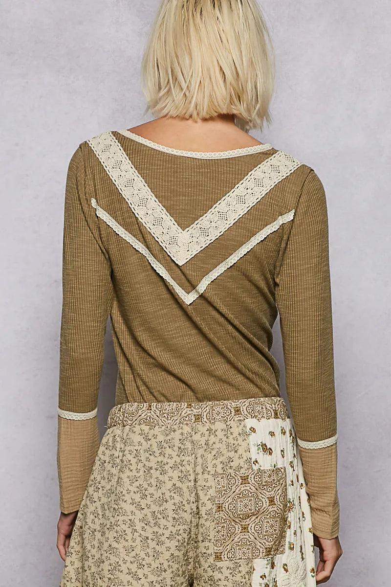 Savy Chic Edit Top- The Flower Chic Collection