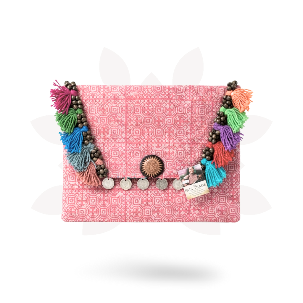 Amazing Chic Clutch  - The Frida Chic Collection