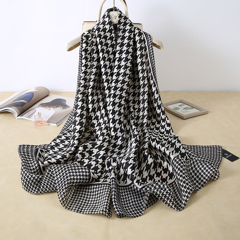 The Amara Scarf