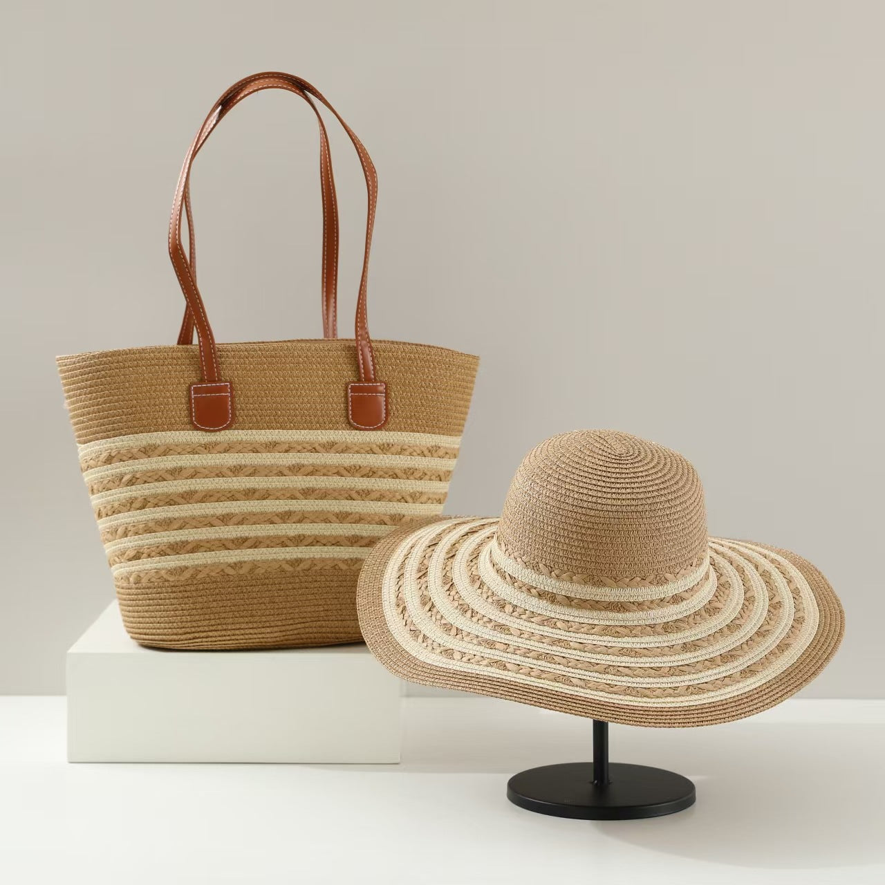 Palm Breeze Tote Set