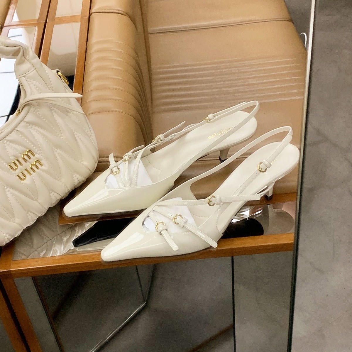 Timeless Ray Pumps