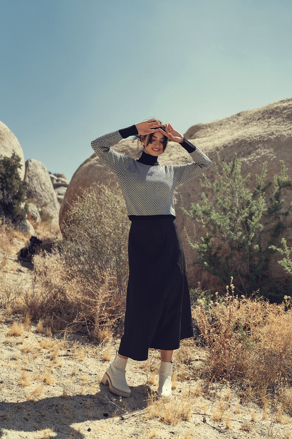 Valley Rose DESIGN SWEATER Top
