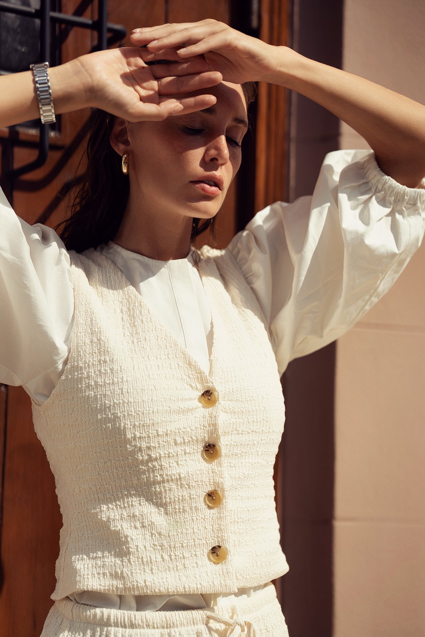 Summer Flow CREAM VEST Top
