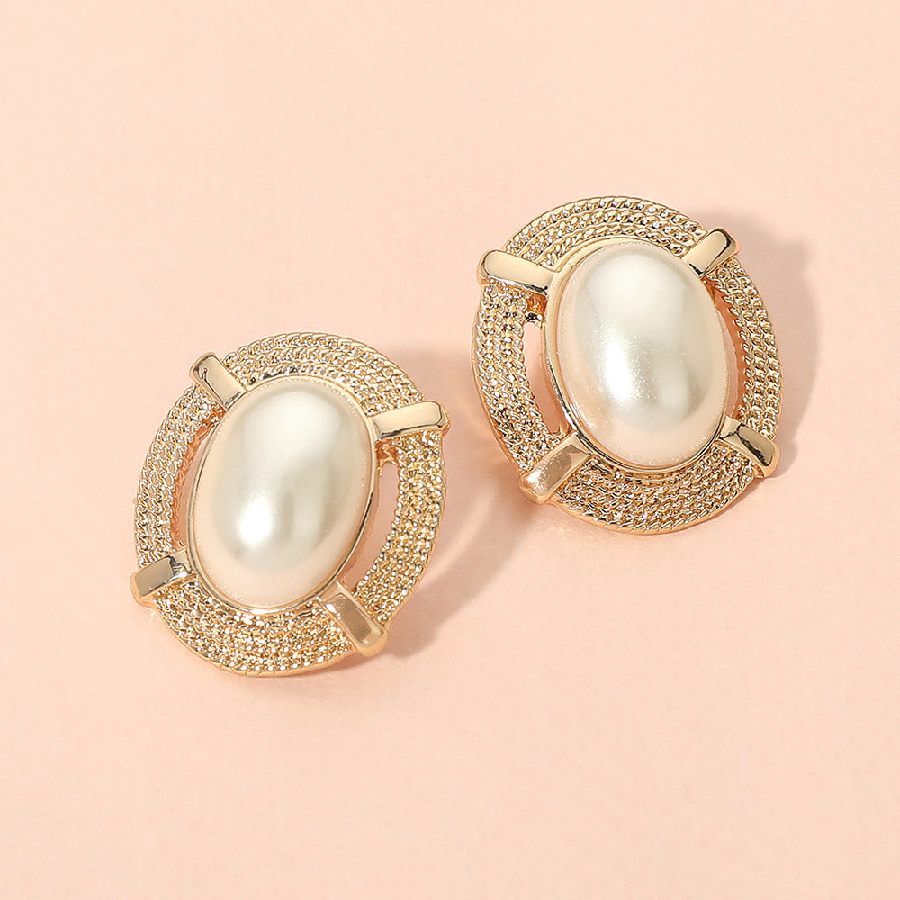 Natalia Pearl Earrings