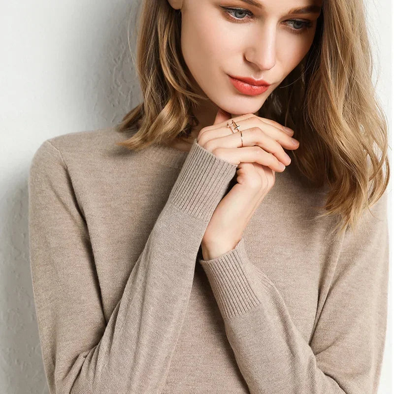 Mariana Slim O-Neck Sweater
