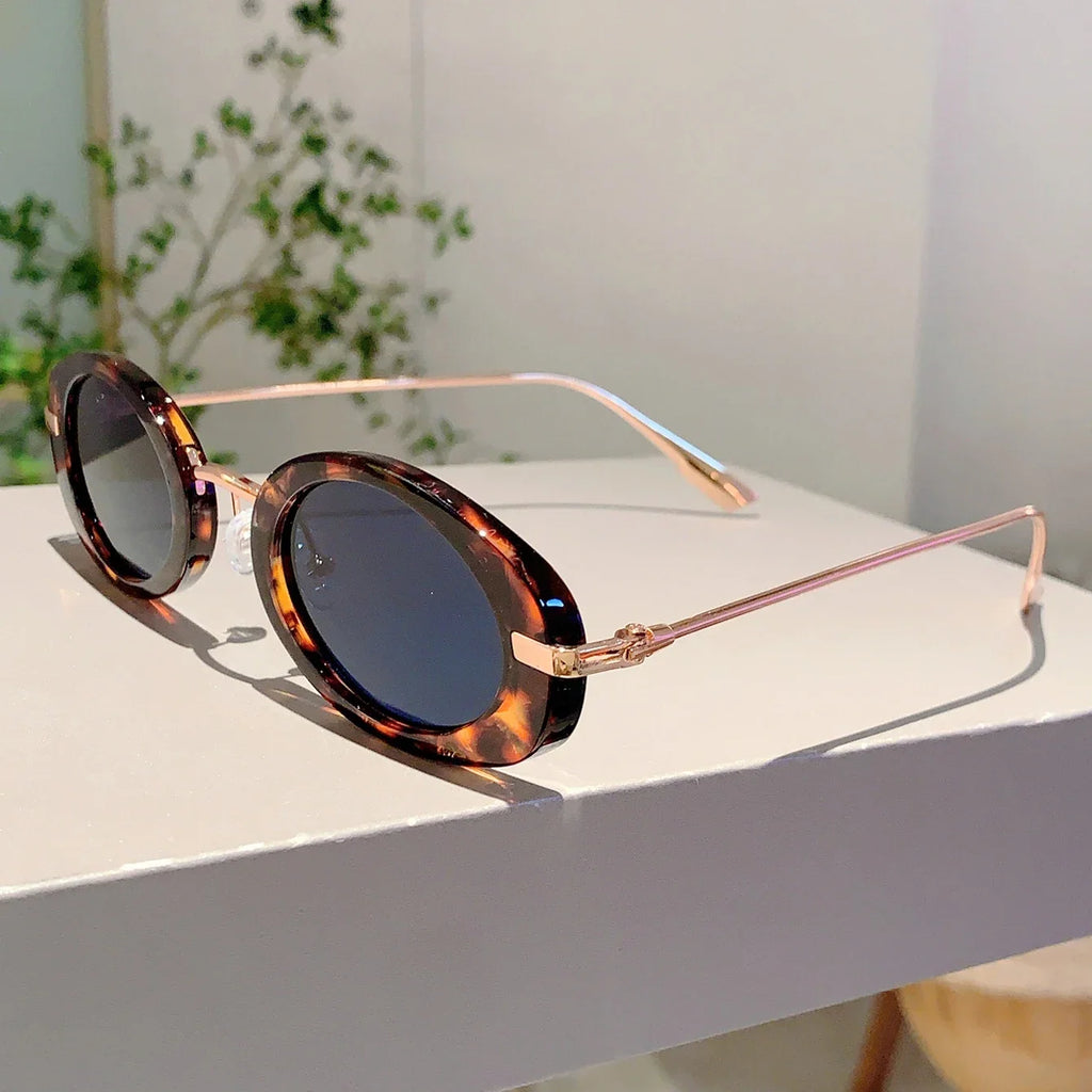 The Santoni Round Sunglasses
