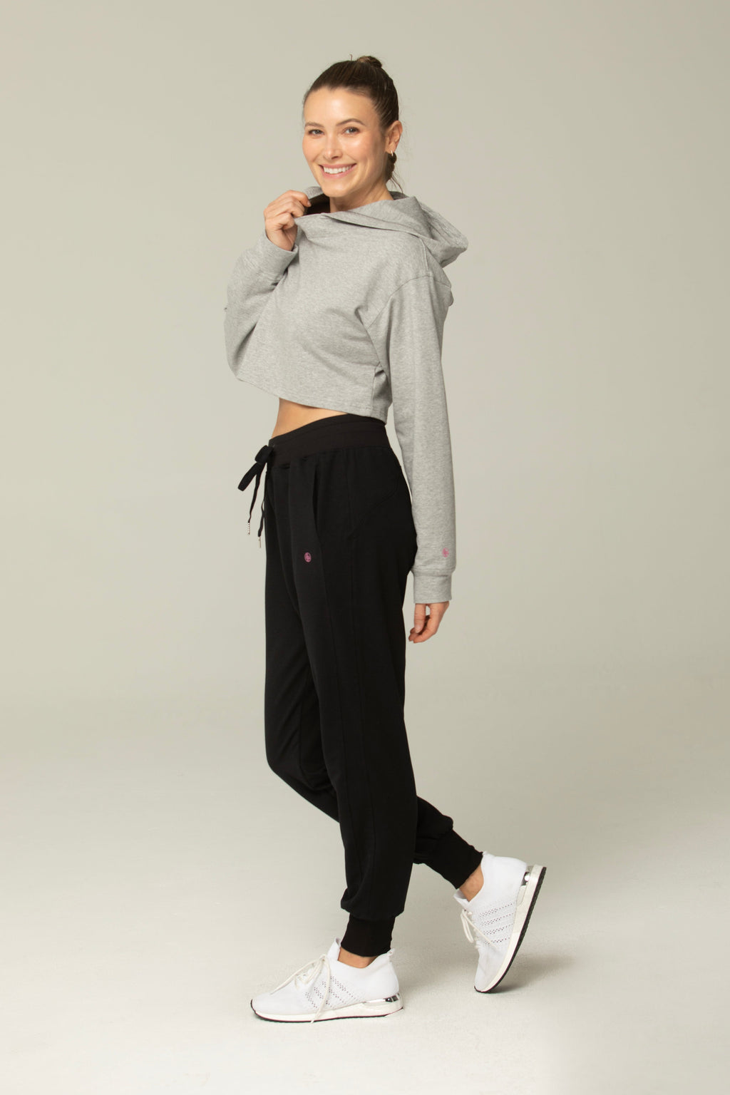 Layla Active Sports Sweatshirt- The Yoga Chic Collection