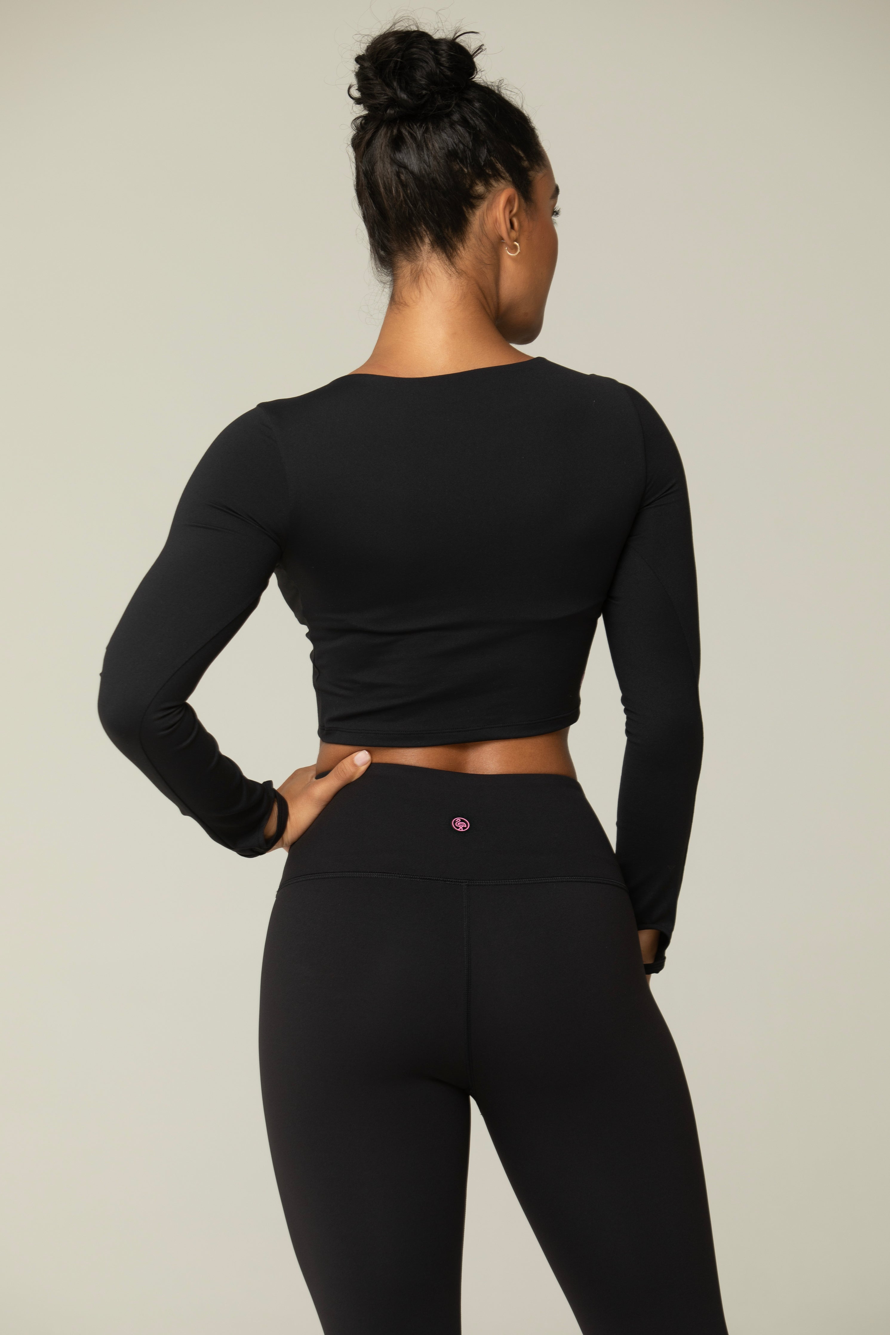 Harper Sculpt Sports Top- The Yoga Chic Collection