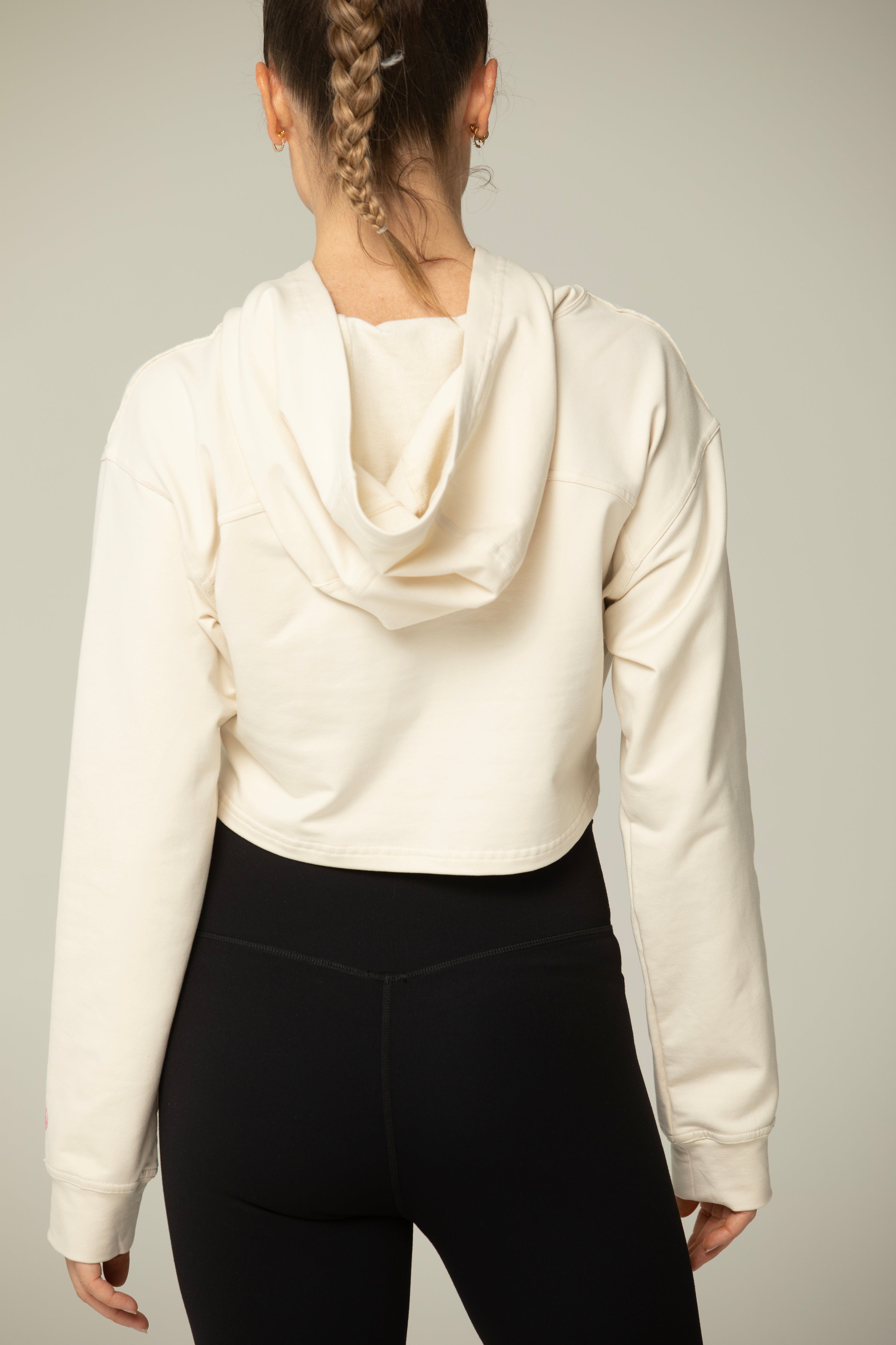 Layla Active Sports Sweatshirt- The Yoga Chic Collection