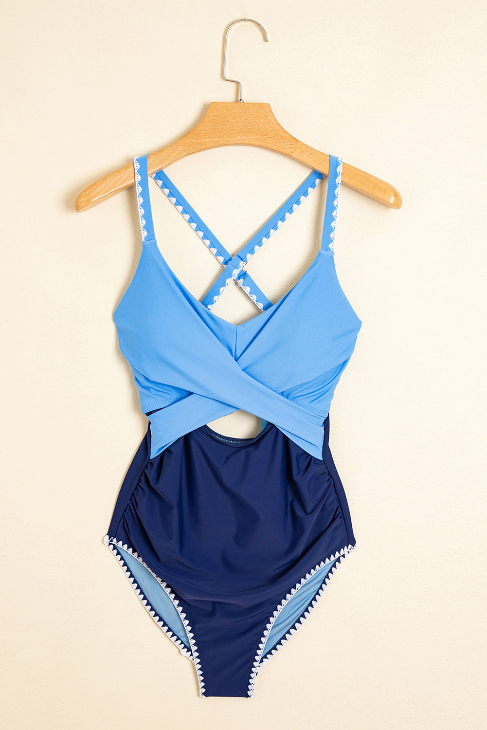 Colorblock Ric-Rac Trim Cutout Swimsuit