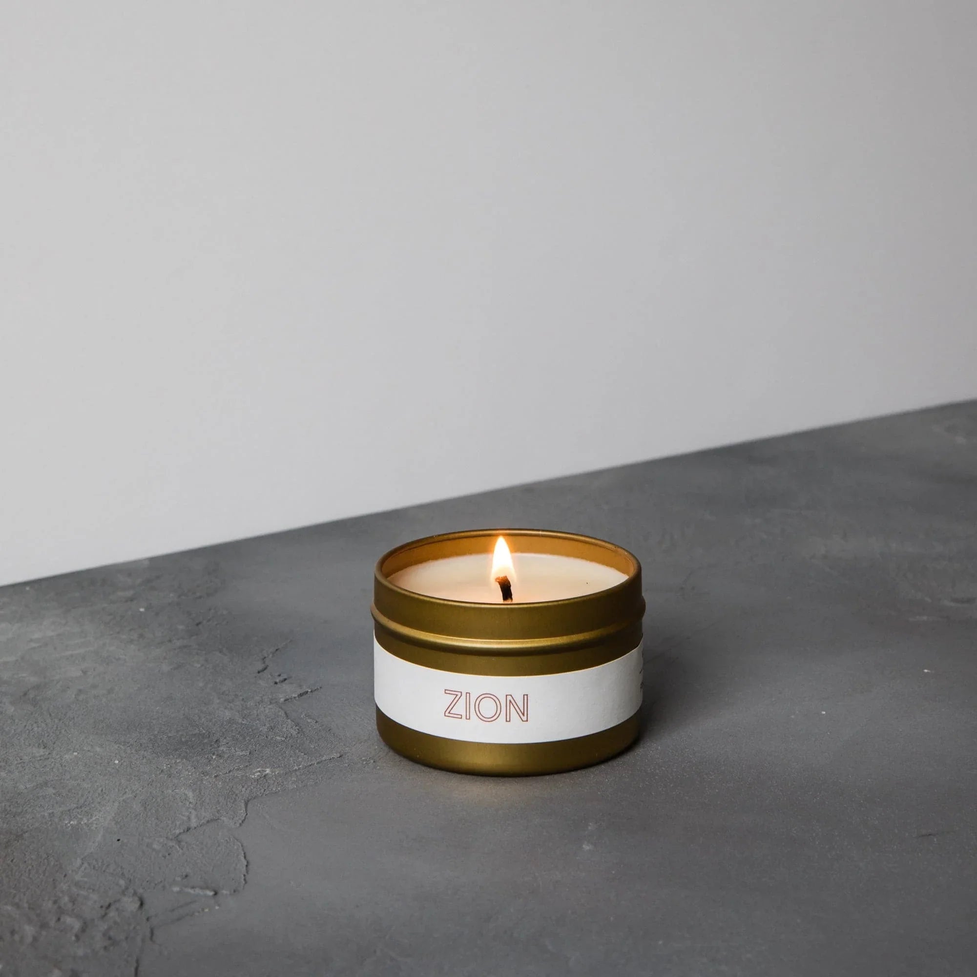 Zion Green Chic Travel Candle- The Nature Chic Collection